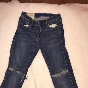 abercrombie kids ripped knee jeans *good condit.*